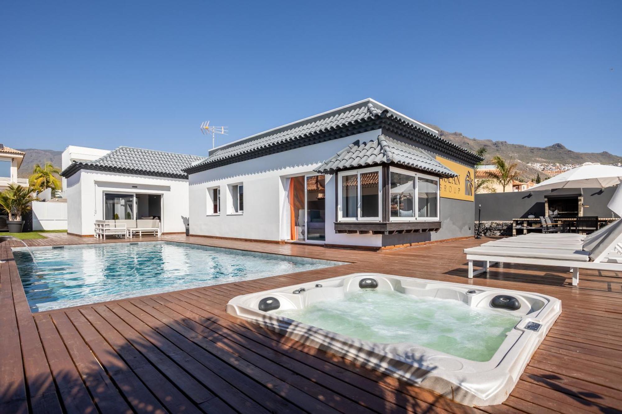 The New Villa Diana Costa Adeje  Exterior photo